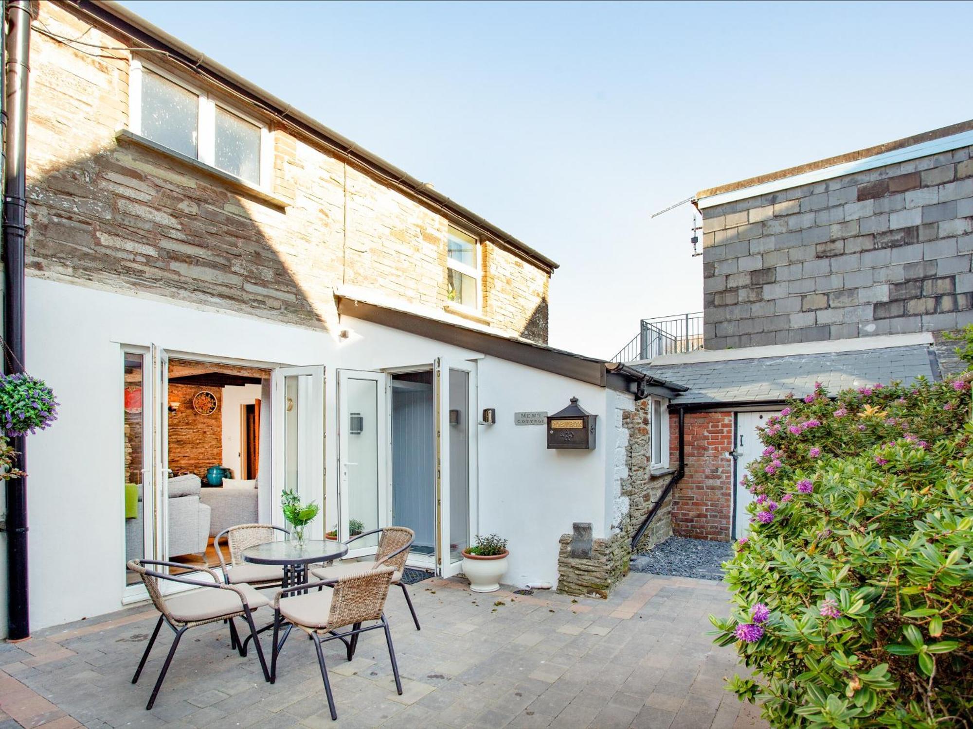 Mews Cottage Tintagel Exterior photo